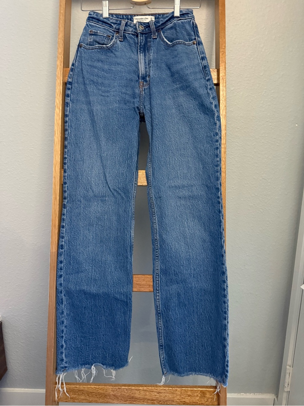 Abercrombie Curve Love 90’s Relaxed Jeans